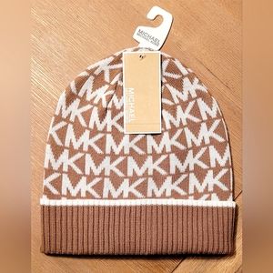 🔥4.99SHIP🔥🆕️Michael Kors Allover MK Print Knit Beanie OSFM•DARK CAMEL CREAM